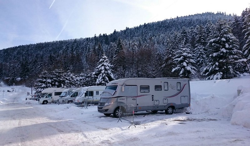 Parking voor campers in domaine du haut des bluches