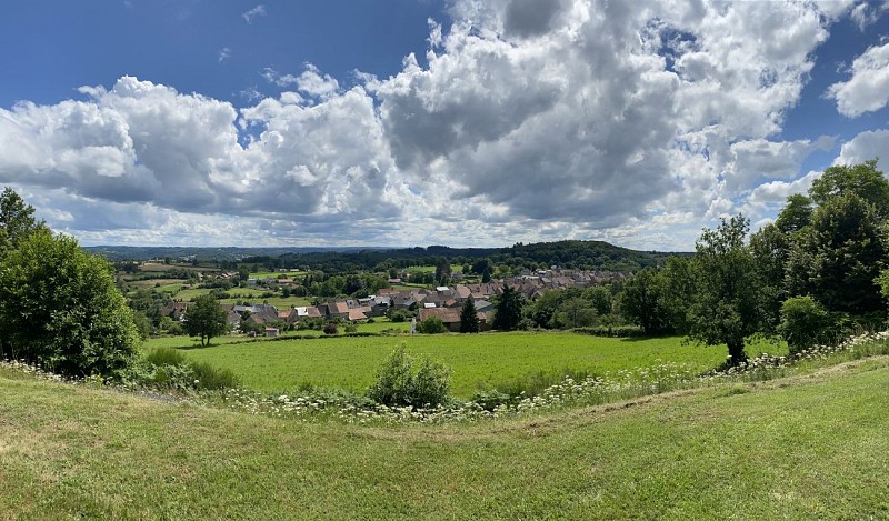 BELLEGARDE EN MARCHE - Point de vue depuis la Chapelle