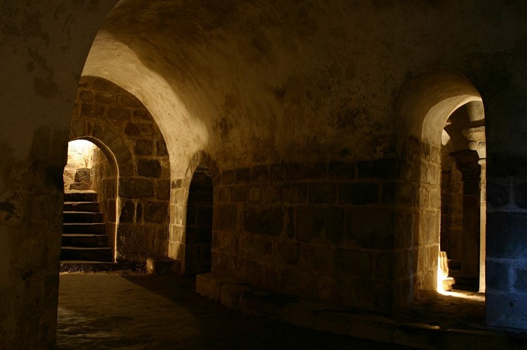Crypte Ste Anne collégiale Le Dorat_8