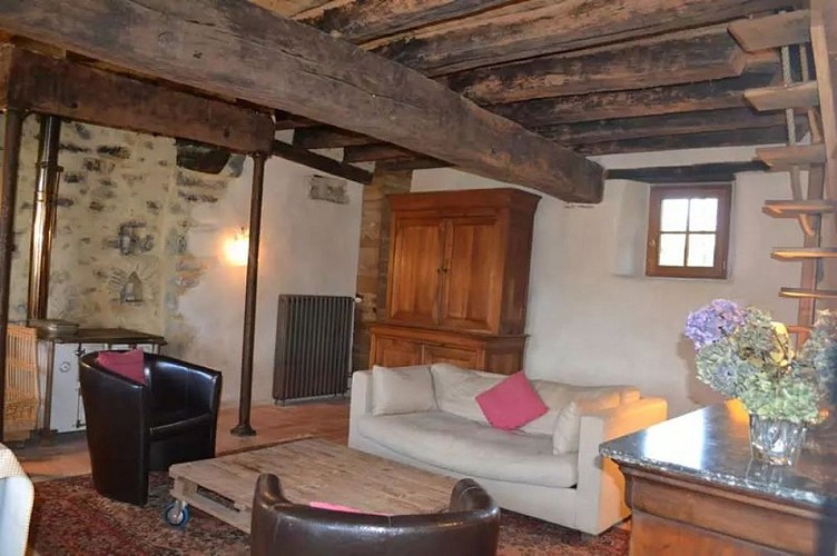 DOMAINE DES VAULX : GITE DE LA PETITE POUPARDIÈRE