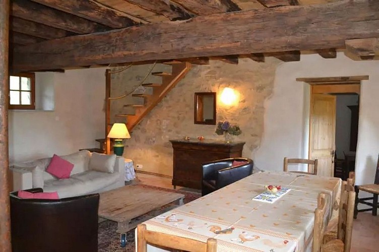 DOMAINE DES VAULX : GITE DE LA PETITE POUPARDIÈRE