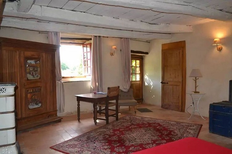 DOMAINE DES VAULX : GITE DE LA PETITE POUPARDIÈRE