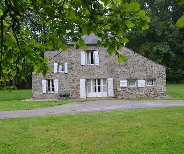DOMAINE DES VAULX : GRANDE ÎLE DE LA POUPARDIÈRE