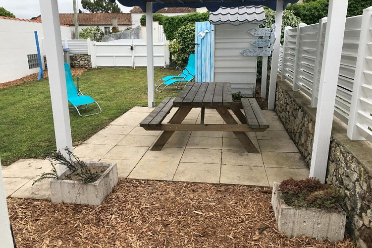 ILE DE NOIRMOUTIER- MAISON DE PAYS PROCHE DE LA PLAGE