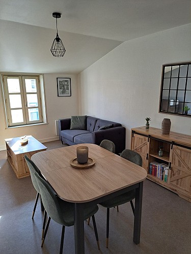 MEUBLÉ "APPARTEMENT RUE DES LOGES"