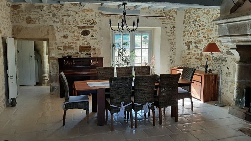 CHAMBRE D'HÔTES ET GÎTES "LE DOMAINE DE LA BASSE BOBINIÈRE"