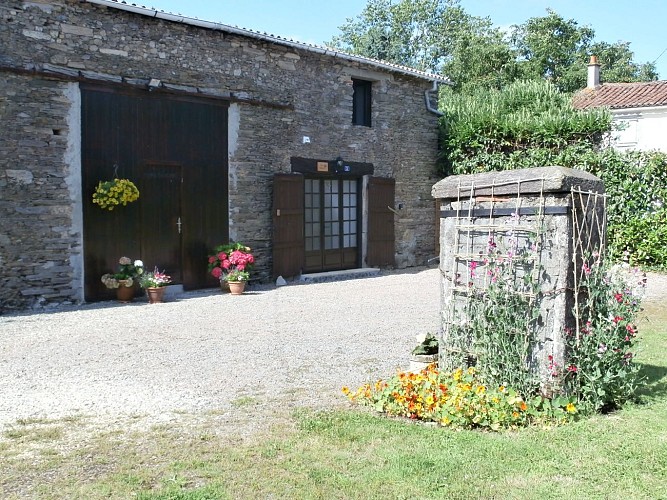 MEUBLÉ LES POIRIERS