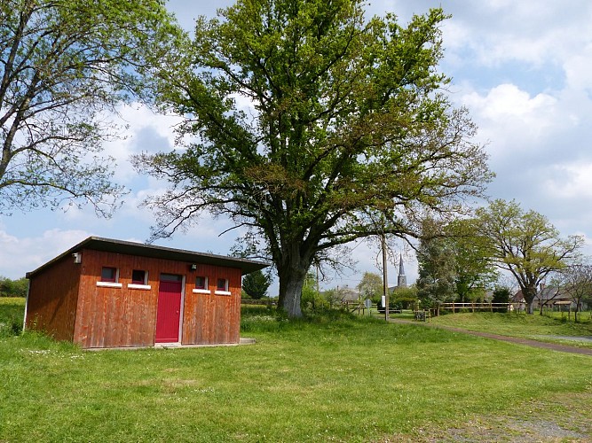 AIRE NATURELLE DE CAMPING