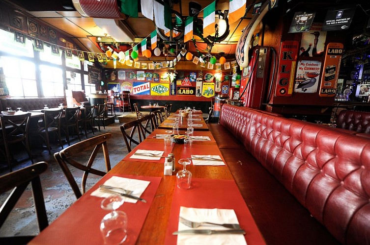 Restaurant Le Garage Pub - Pau - banquette