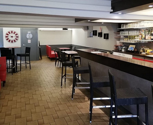 Le Carton Rouge - Gan - salle