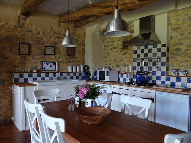 C494DC99-B132-42F9-AAE8-18EB26739C52