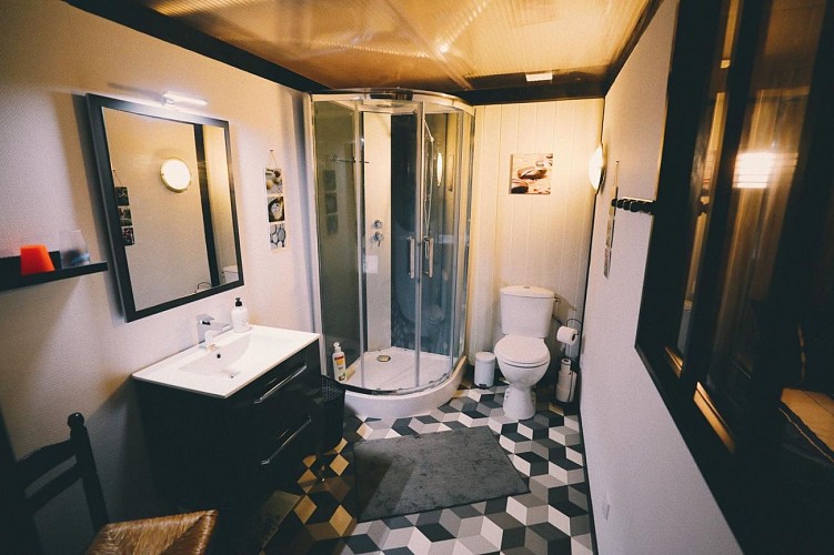 6.SALLE DE BAIN STUDIO