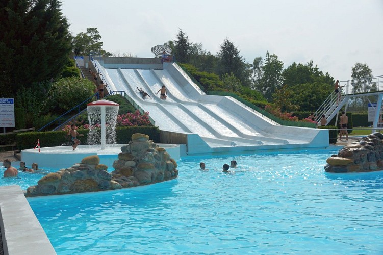 Piscine Oloron Haut-Béarn - pentagliss (©CCHB) - DI