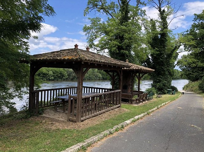 Canoe-Attitude-Lhomme--2--2