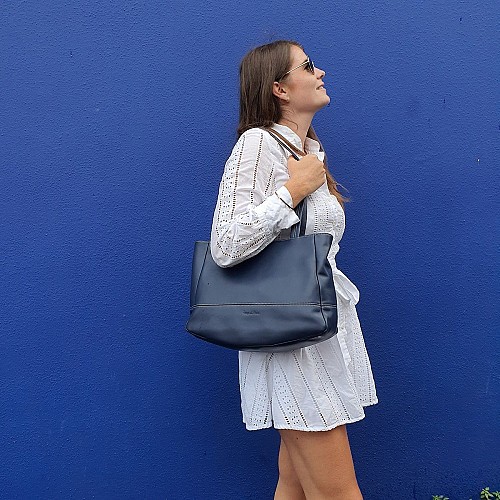 bressuire-maroquinerie-peaux-d-anne-sac-bleu-fonce