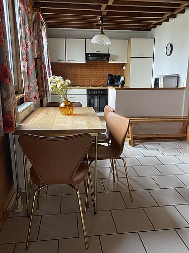 Coin repas et cuisine chalet 4