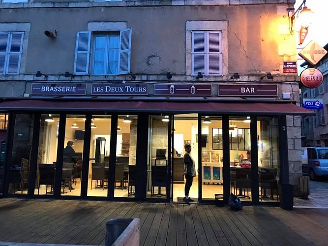 Les Deux Tours