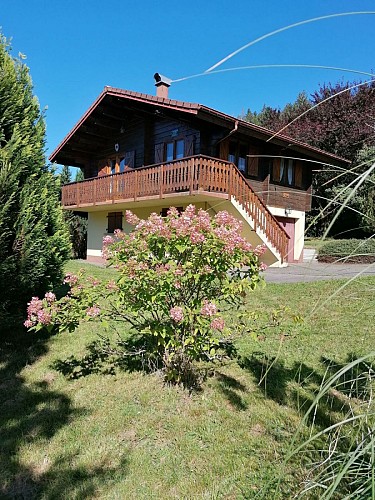 Chalet 6 personnes - Les Jonquilles - Calme & jardin à Cornimont