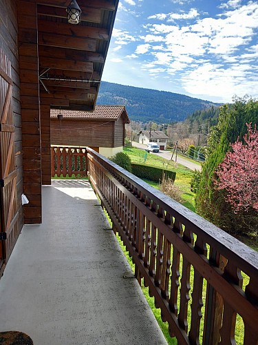 Chalet 6 personnes - Les Jonquilles - Calme & jardin à Cornimont