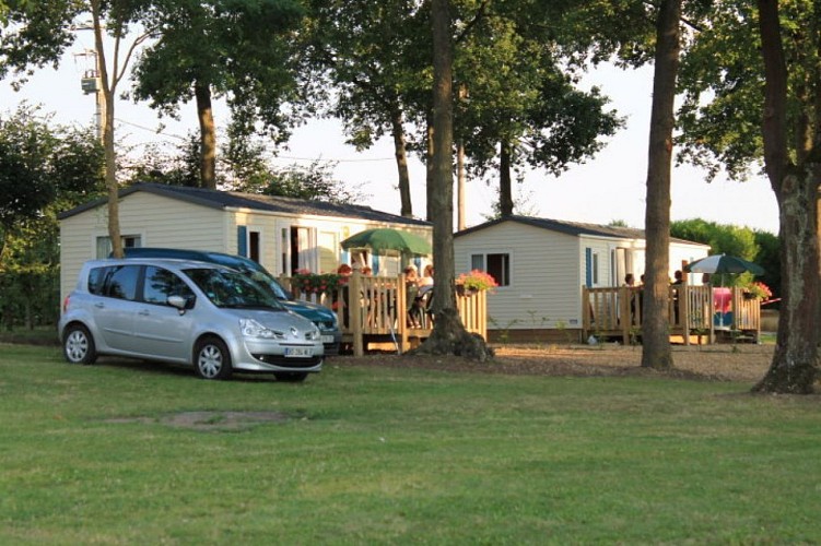 Camping "La Bonne Aventure" à Thoré-La-Rochette