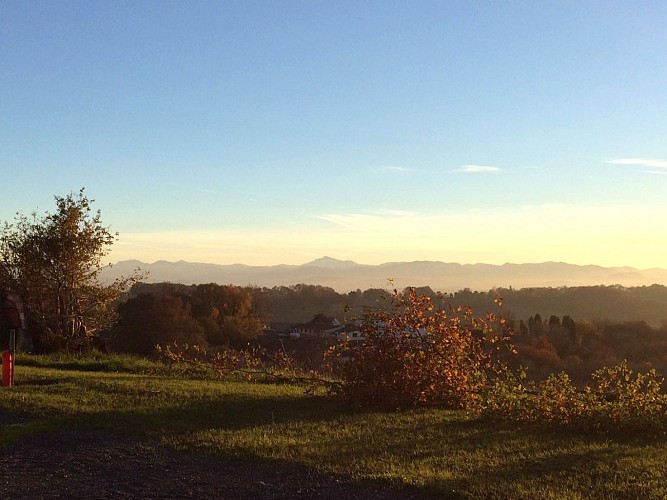 Aire de camping car Labarraque 1440x900