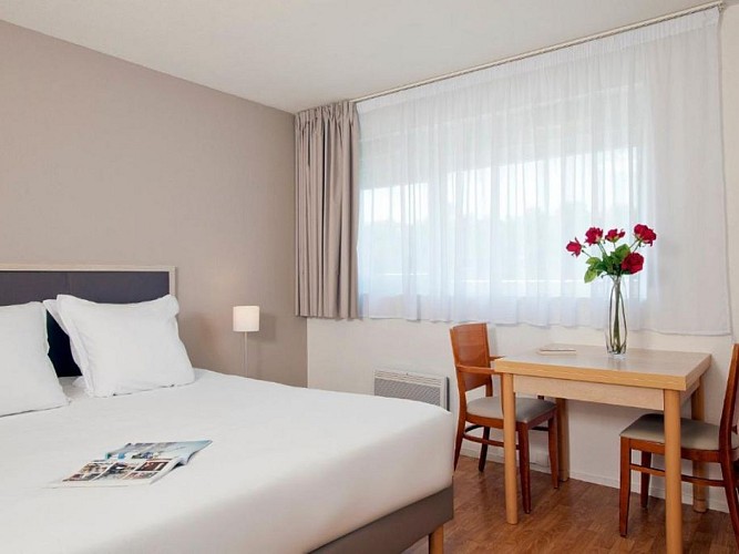 Séjours &amp; Affaires Poitiers Lamartine - 3