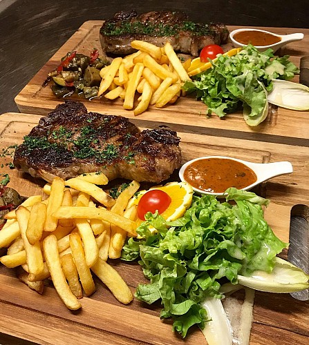 121720023_3542273425820076_6263522202525253927_o