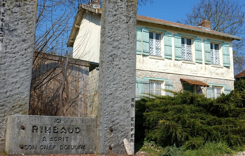 Rimbaud à Roche : Le Lavoir