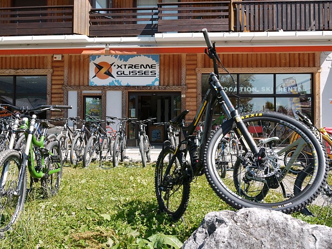 Xtreme Glisses : Location VTT de Descente (DH)