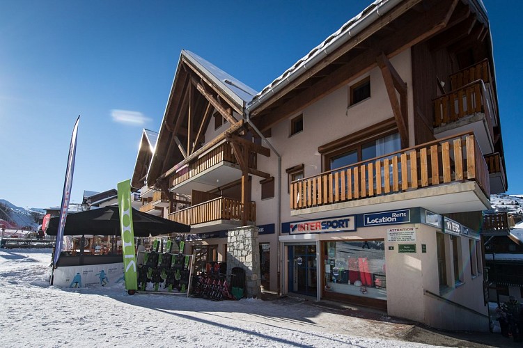 Intersport 2 Front de neige