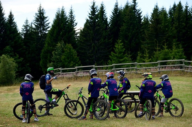 Fécl'Aventure - École MCF de VTT