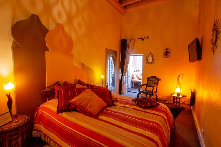 442831-2_24G000109_4a6cc83a67e66233fcc5af4b97d86670