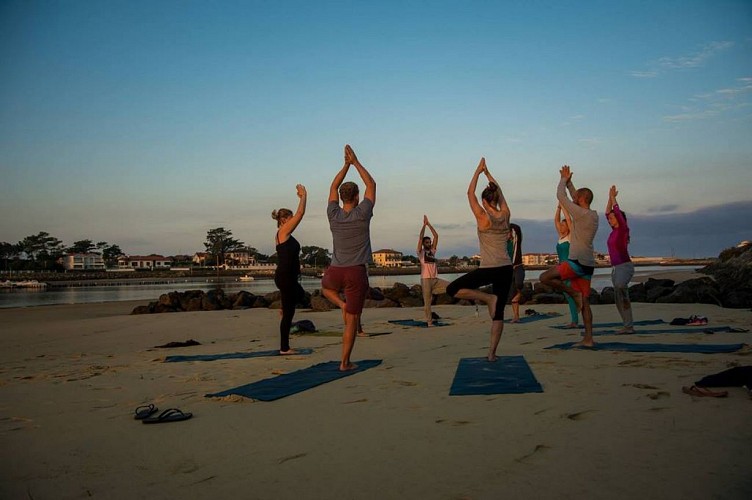 Yoga Anne 4 (Copier)