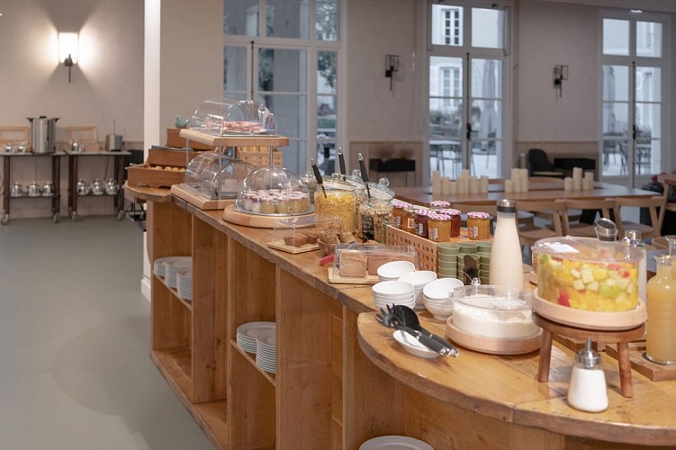 Buffet Petit-déjeuner_La Bourbince_Paray-le-Monial