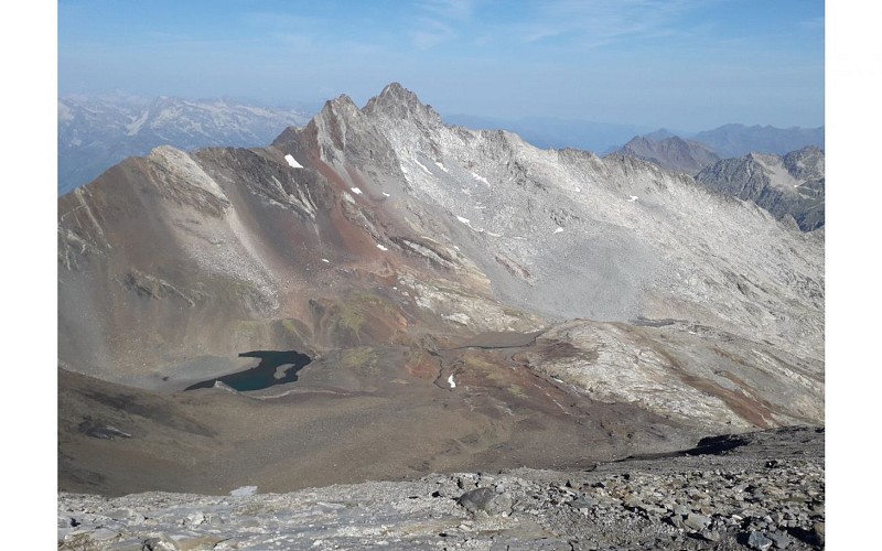 L'iza-R - Accompagnateur en Montagne - saison été - Hautes Pyrénées