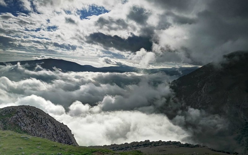 L'iza-R - Accompagnateur en Montagne - saison automne - Pays basque 01