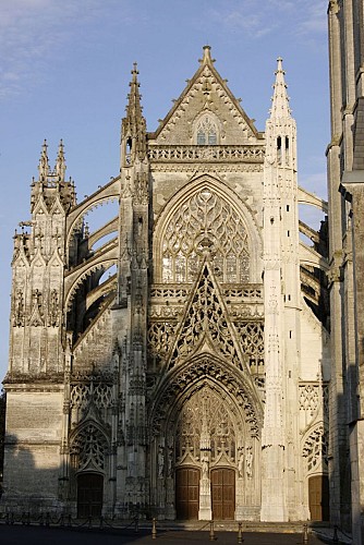Façade gothique Abbaye de la Trinité