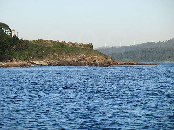 BALUARTE DEFENSIVO SOBRE A RÍA