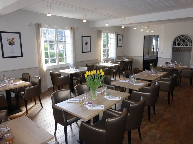 Morlaàs restaurant le Bourgneuf cph Chapelain (3)