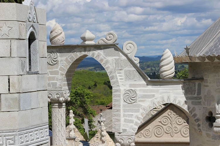 Les Pierres Initiatiques de Saint Nicolas_3