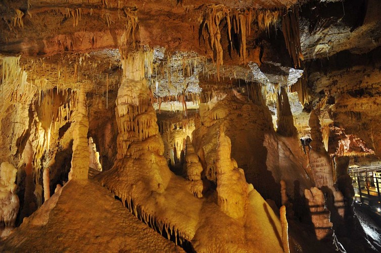 Grotte de Tourtoirac