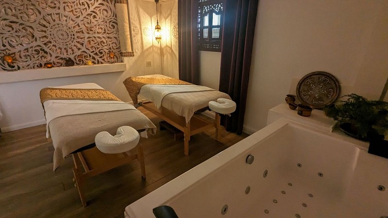 Tatya Spa12