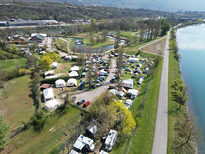 Campingplatz l'Isle de la Serre