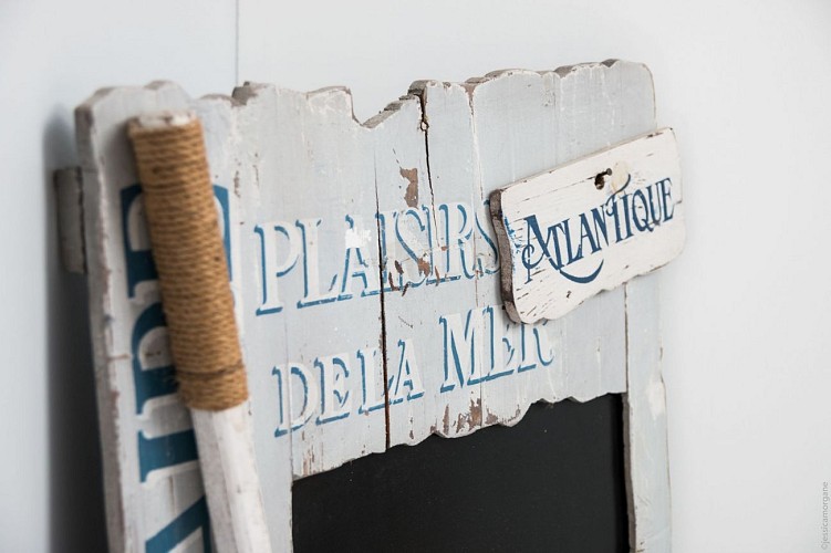 ENTRE PORNIC ET NOIRMOUTIER - GRAIN DE SEL