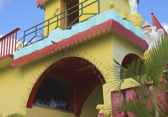 Visite guidée du temple tamoul Maryen Peroumal à Saint André - La Réunion