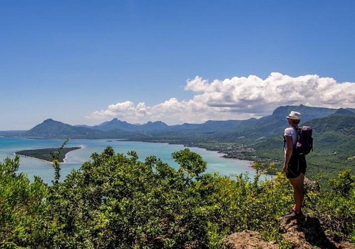 Randonnée guidée jusqu'au sommet du Morne Brabant à l’île Maurice