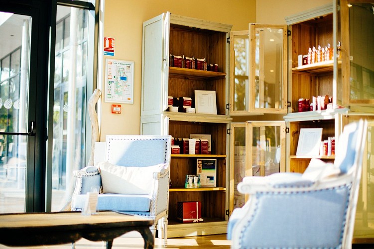 Balneo_serge_blanco_lege_cap_ferret