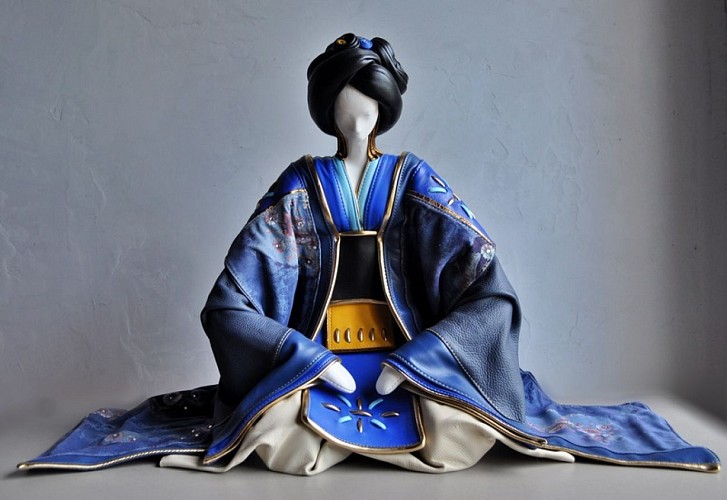 Sculptures cuir_Annie Delemarle_geishableue