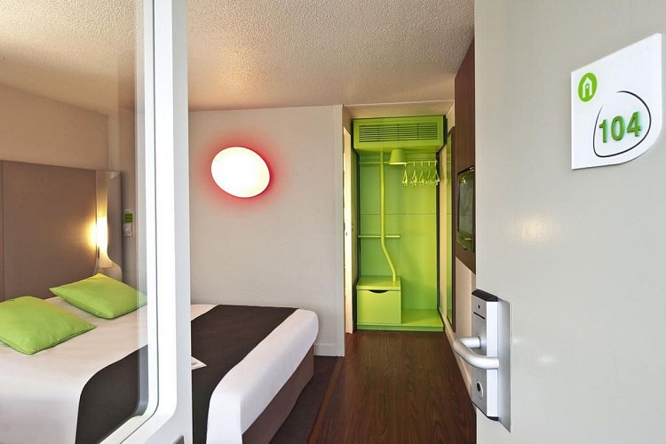 Hôtel Restaurant Campanile