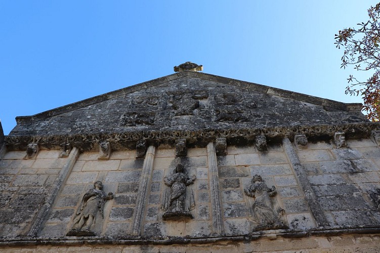 Eglise Notre Dame de Trois Palis